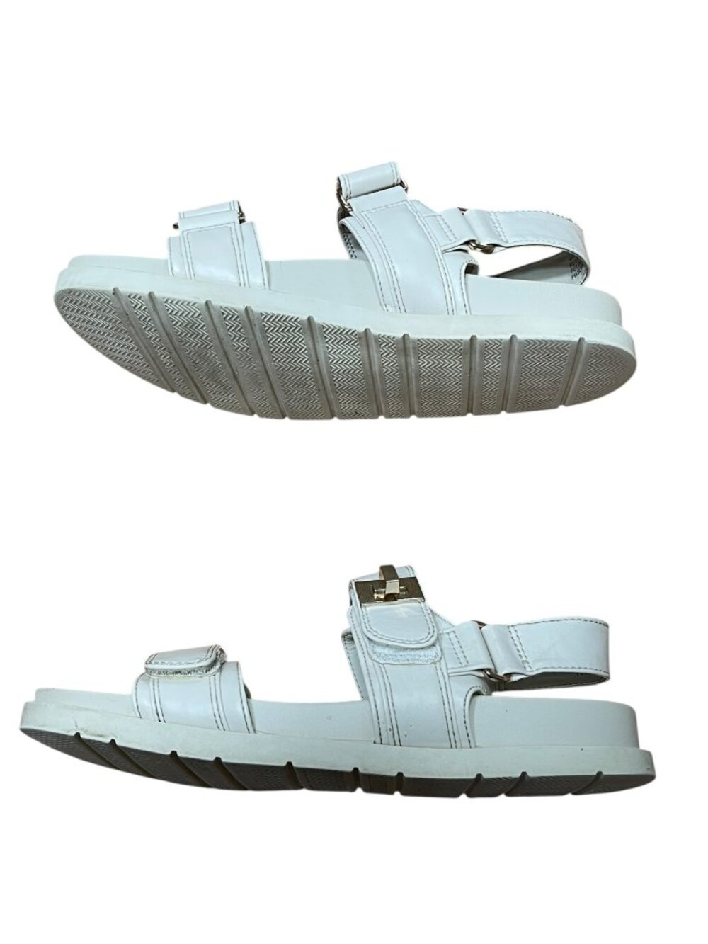 Torrid White Sandals Adjustable Straps 8WW Wide Width PU Upper TPR Sole Comforta